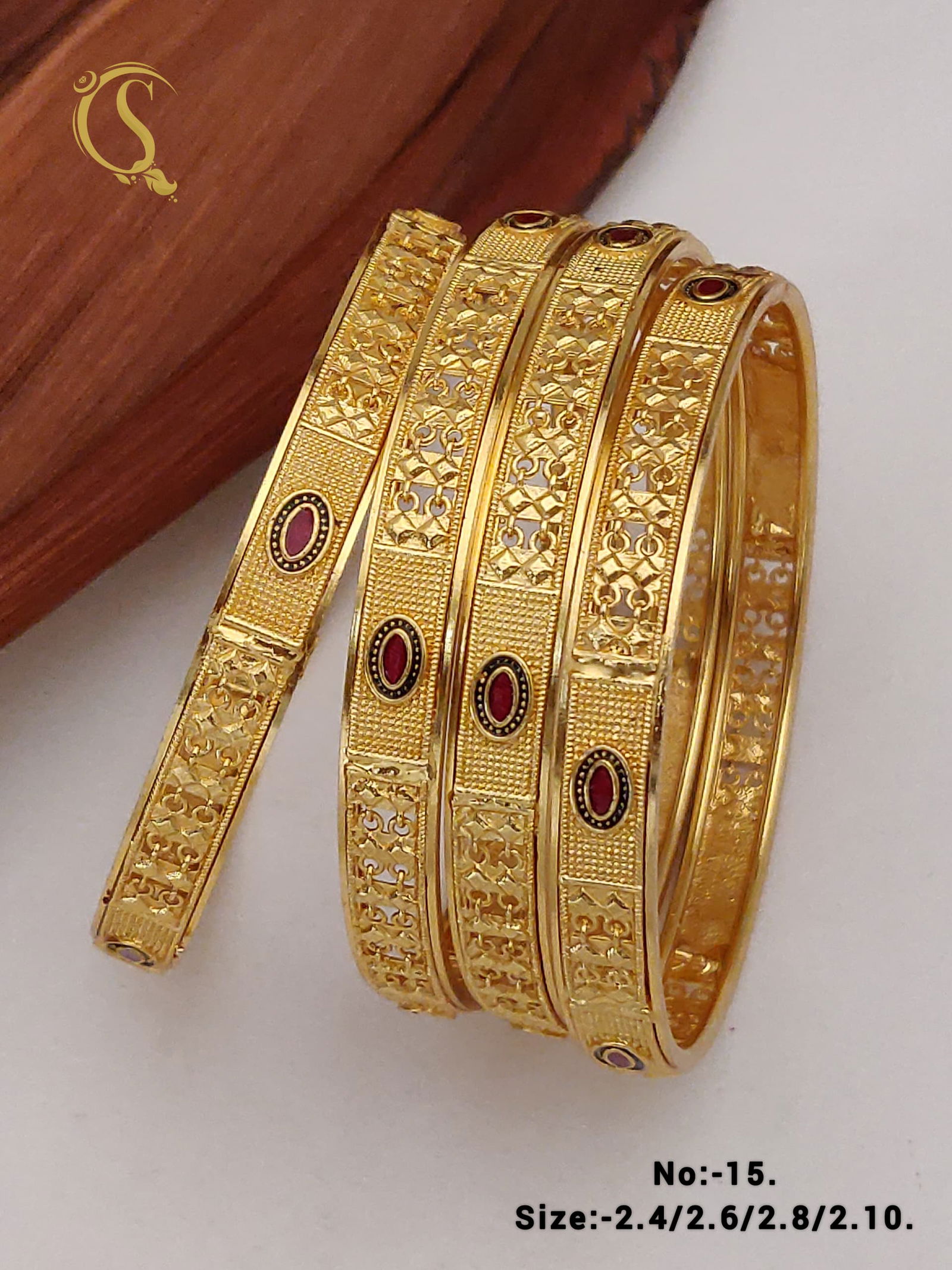 Designer Micro Gold Plating 4 Pice Bangles Suppliers in Mumbai
